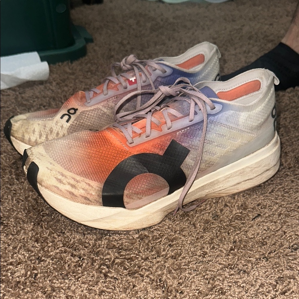 On Cloud Boom Strike Running Racing Men's Athletic Shoes Orange Purple White